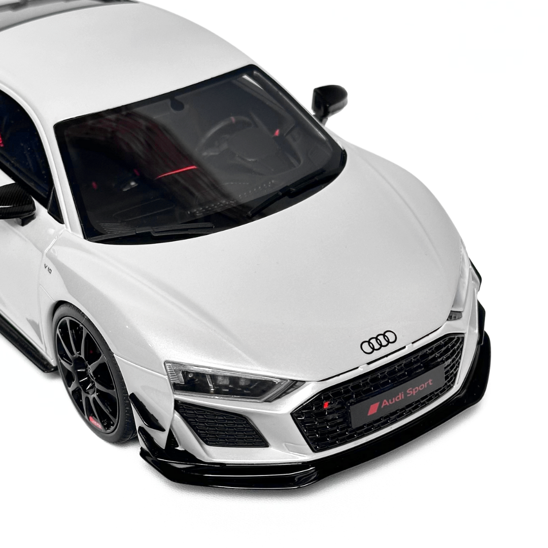 1/18 Audi R8 Coupe V10 GT