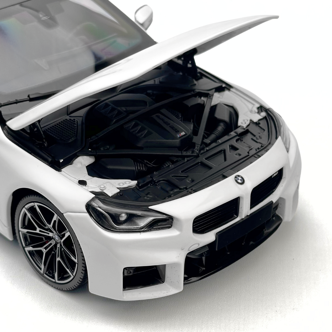 1/18 BMW M2 2023