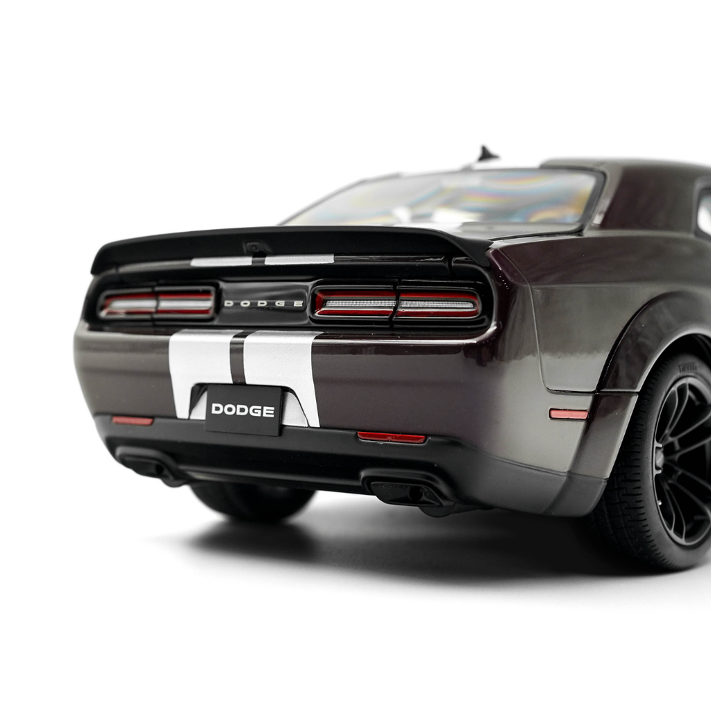 1/18 Dodge Challenger SRT
