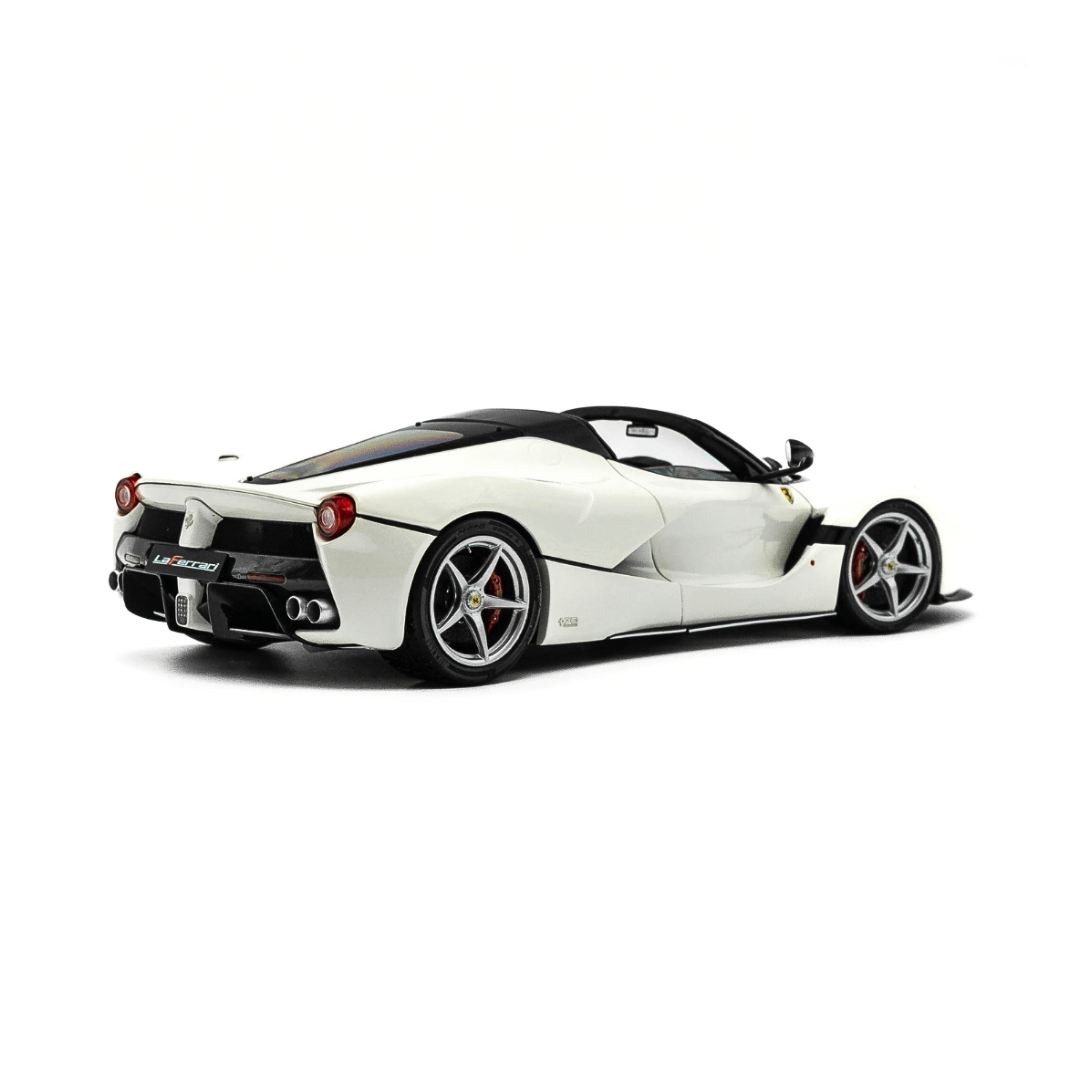 1/18 Ferrari La Ferrari Aperta