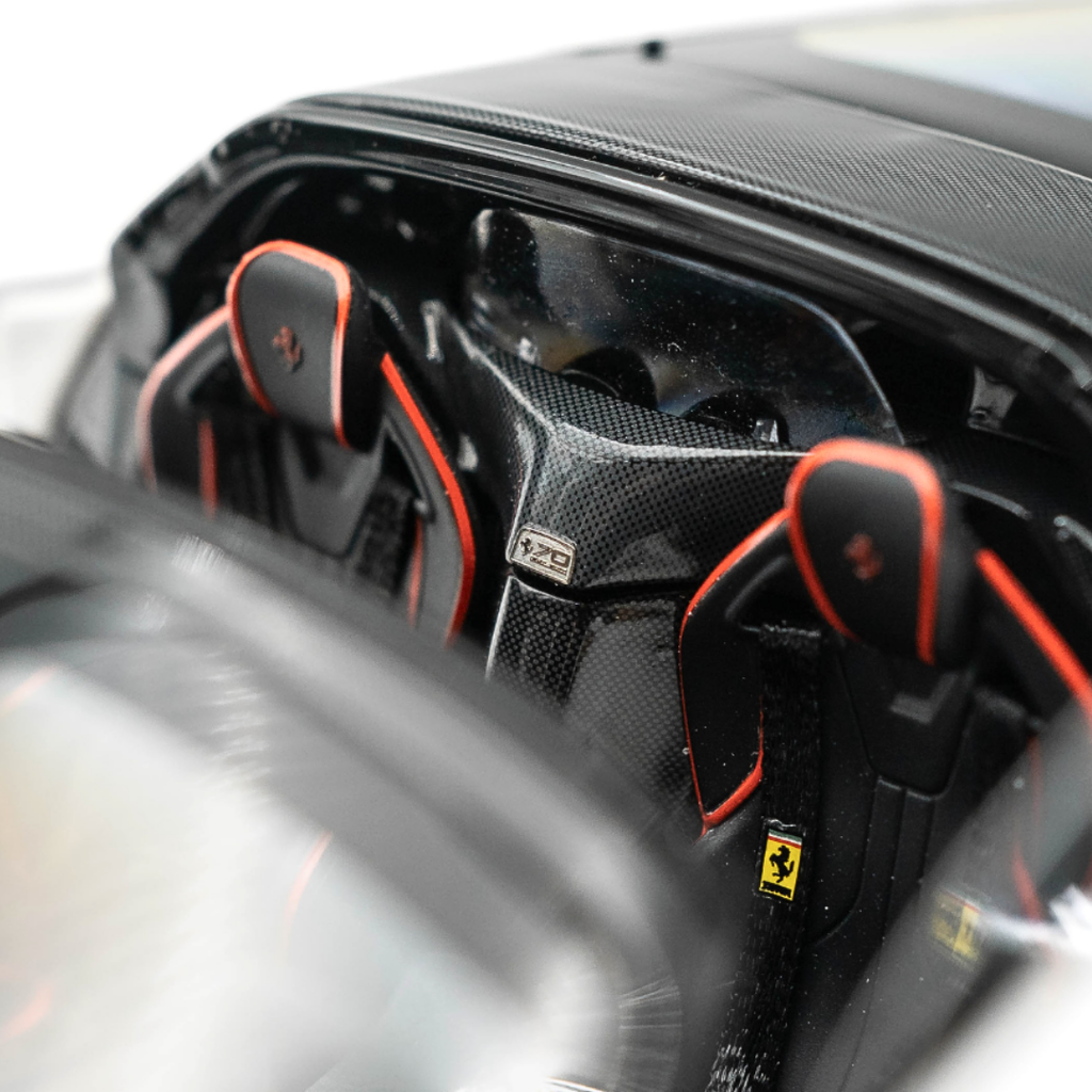 1/18 Ferrari La Ferrari Aperta