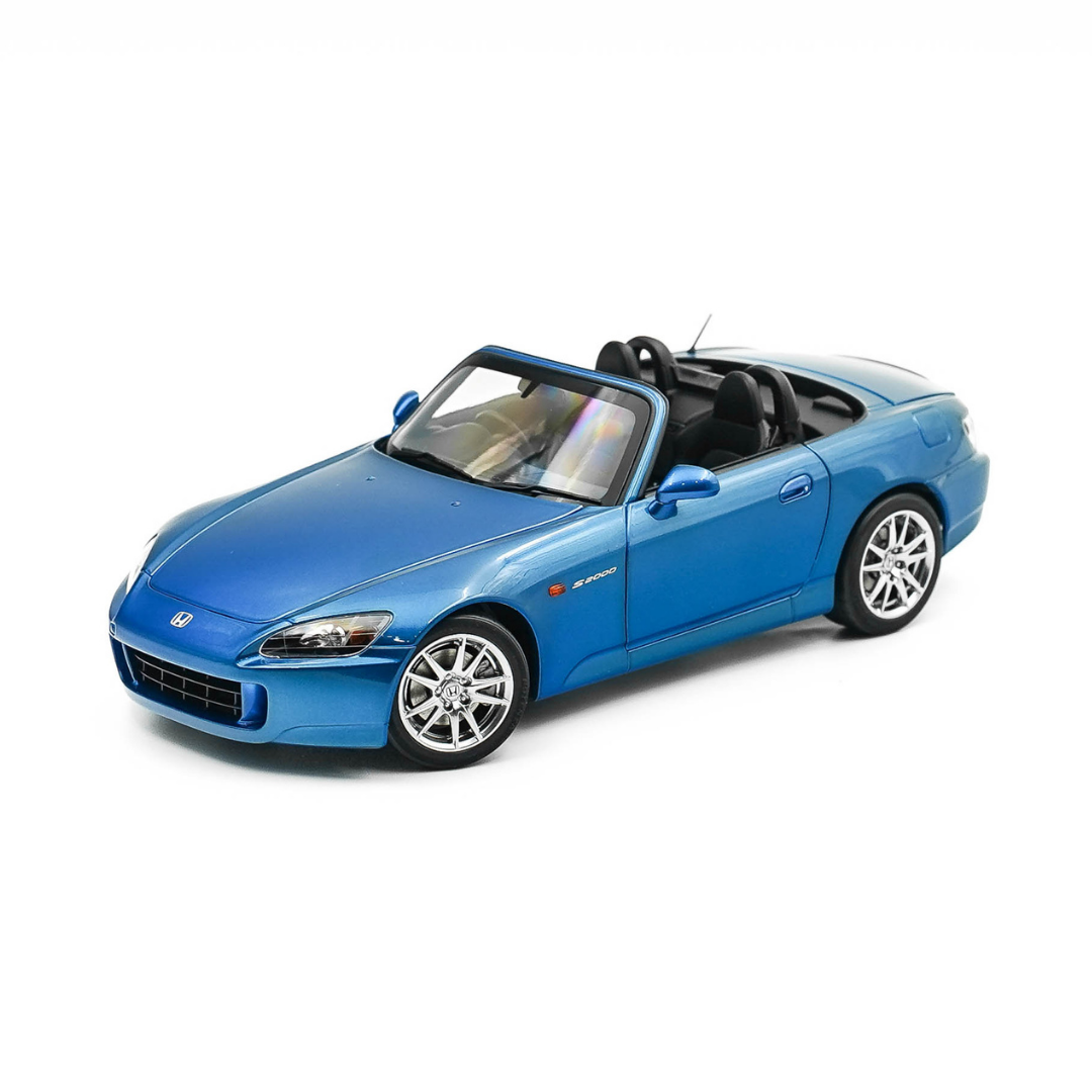 1/18 Honda S2000 (AP2)