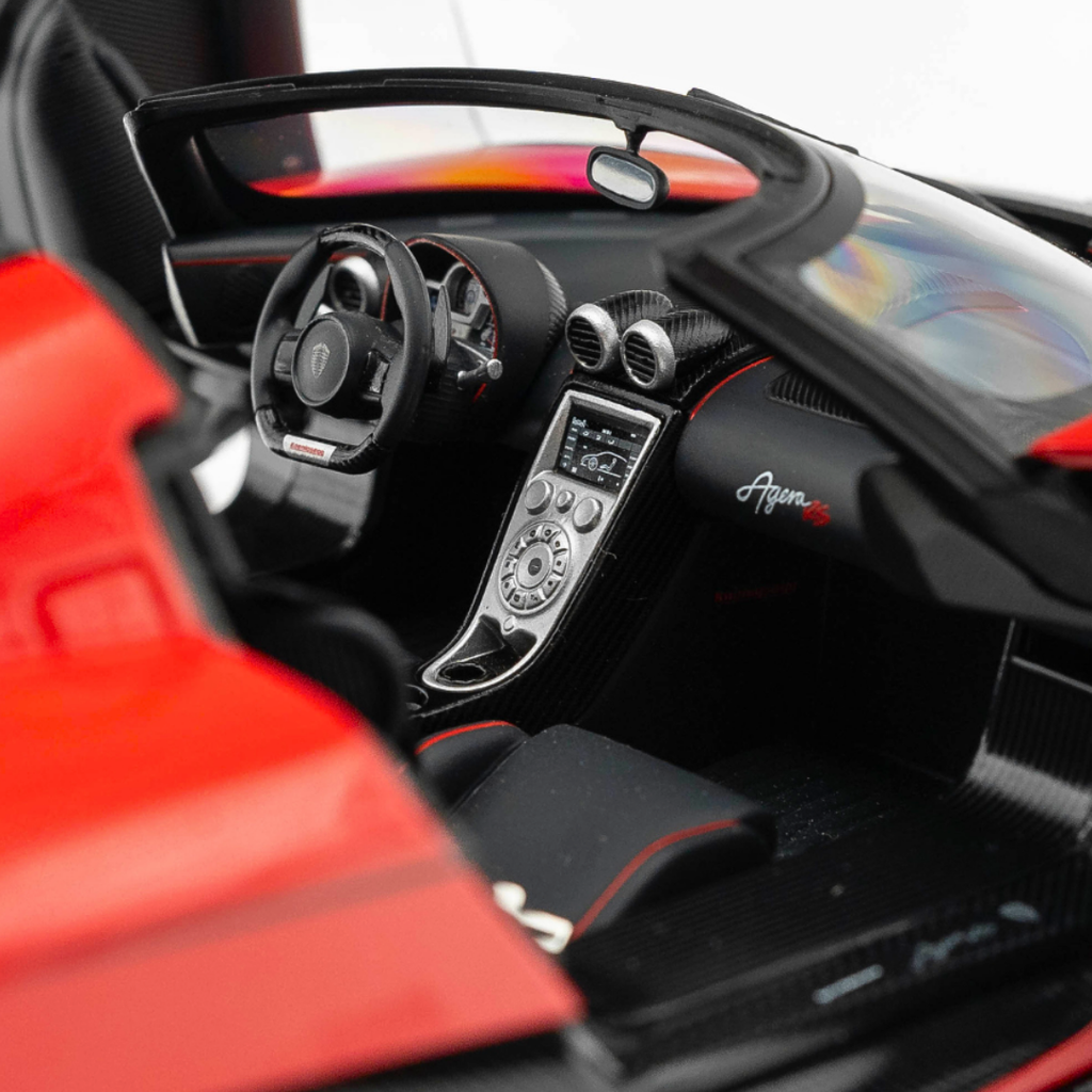 1/18 Koenigsegg Agera RS