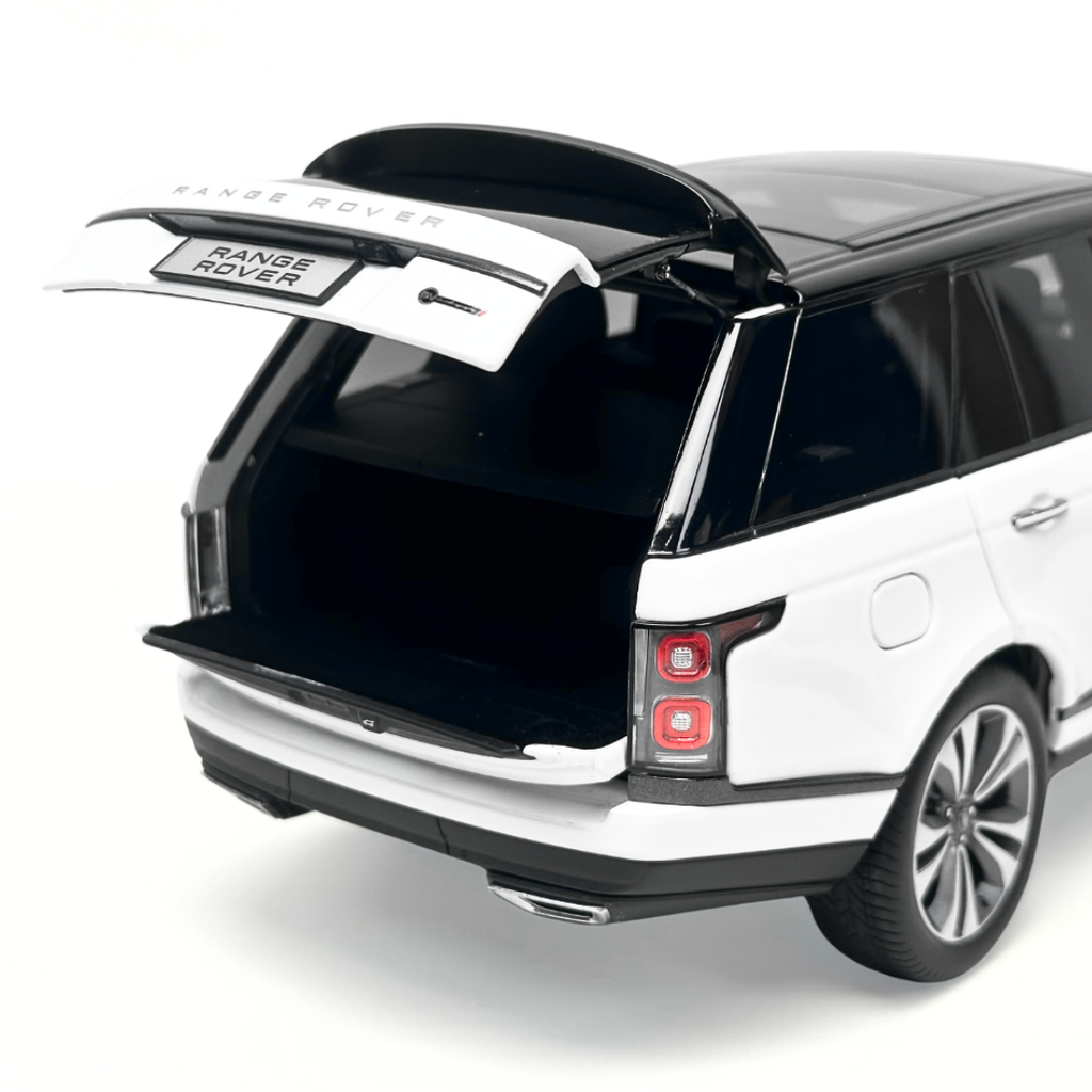 1/18 Land Rover Range Rover SVA Dynamic