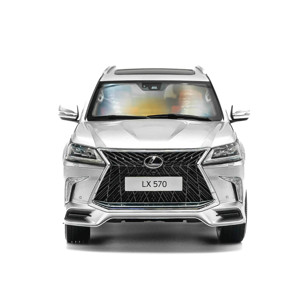 1/18 Lexus LX570