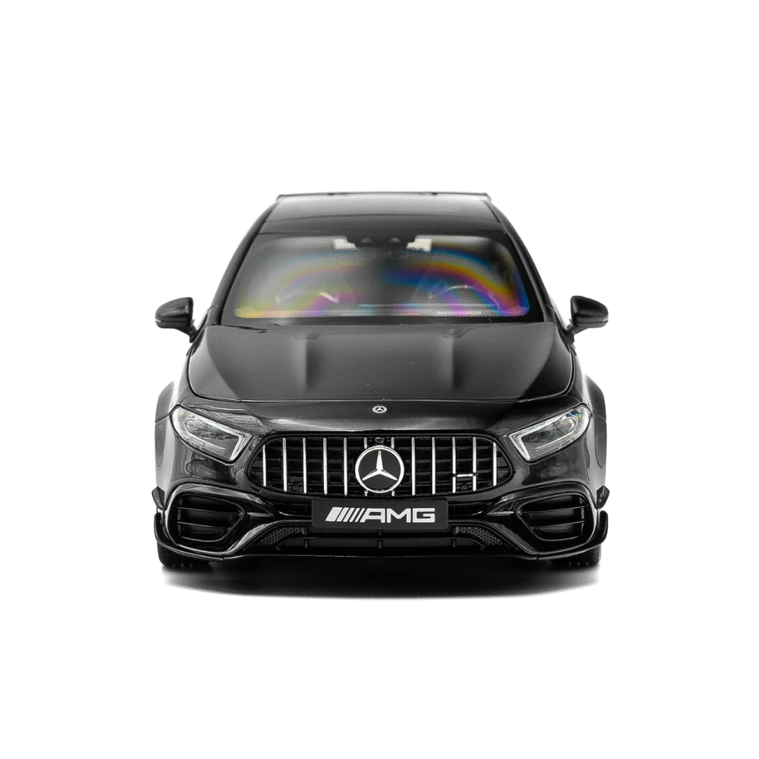 1/18 Mercedes Benz AMG A45s