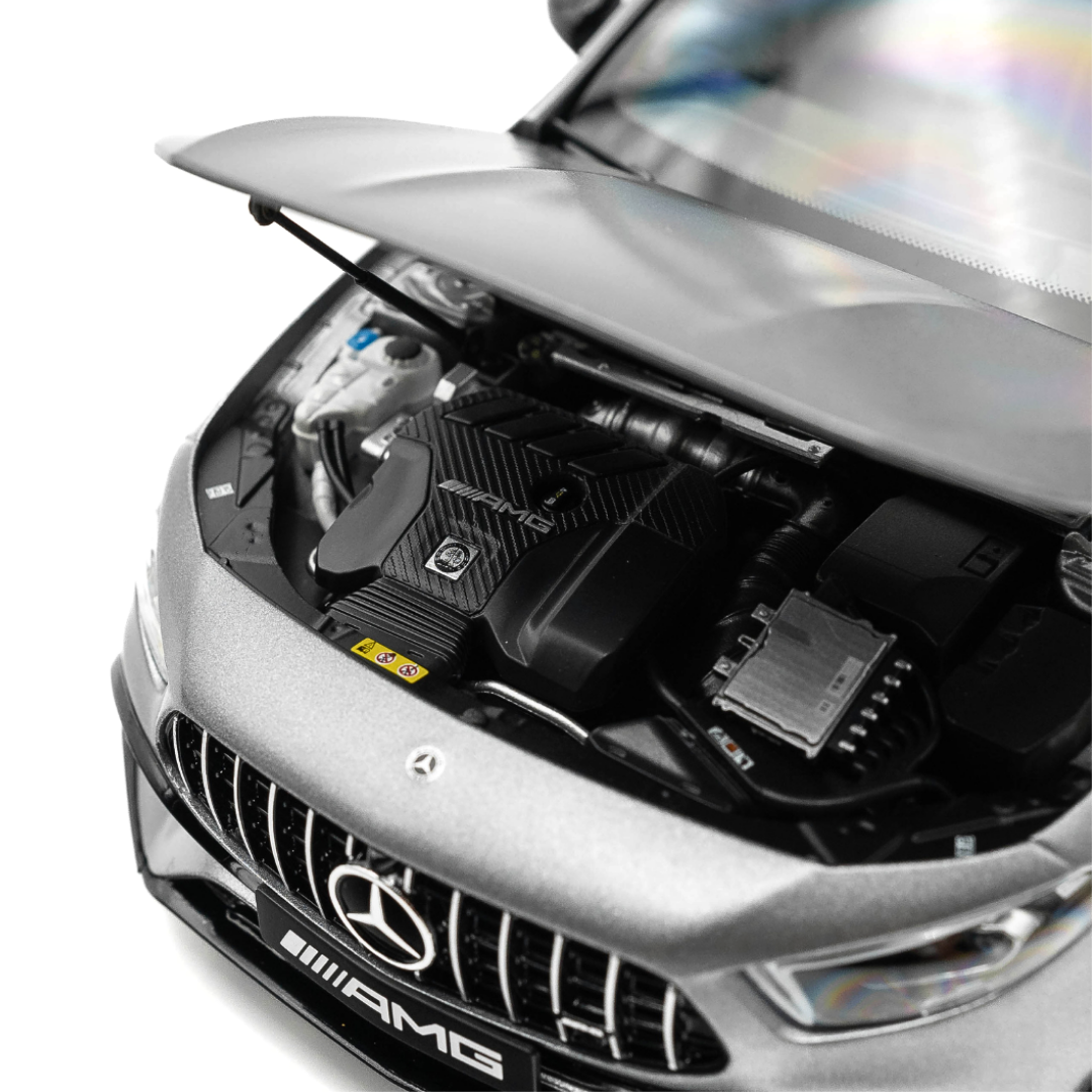 1/18 Mercedes Benz AMG A45s