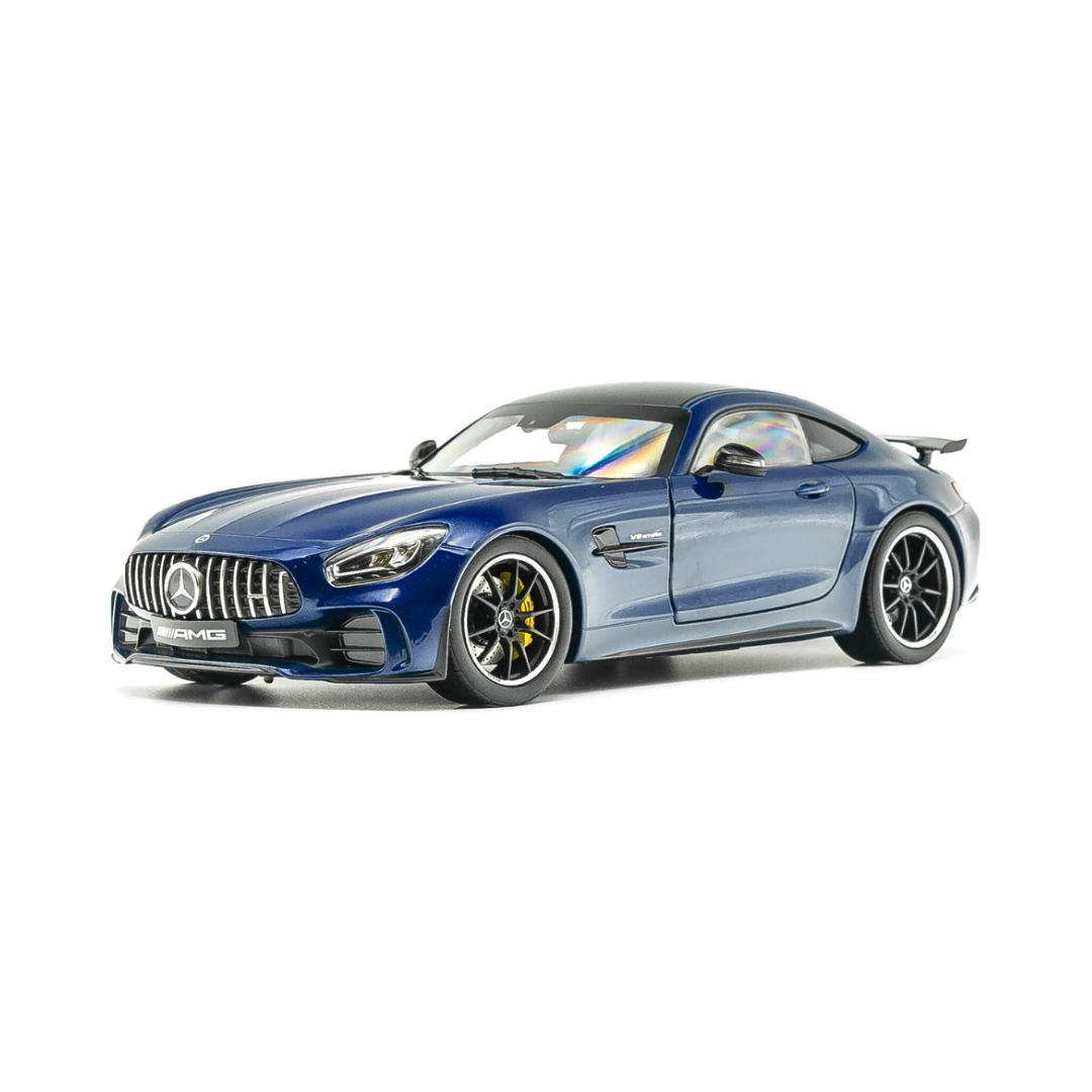 1/18 Mercedes Benz AMG GTR