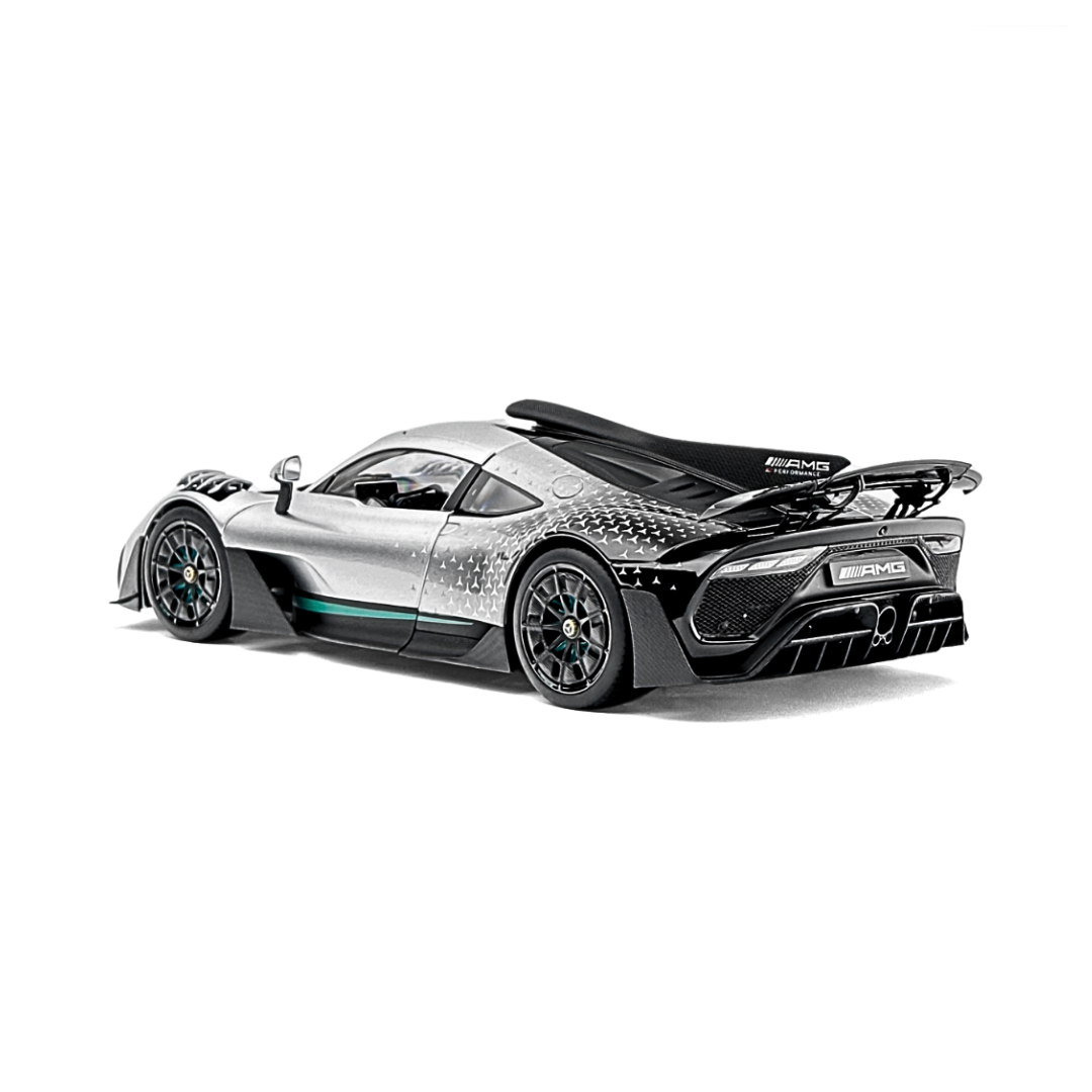 1/18 Mercedes Benz AMG One