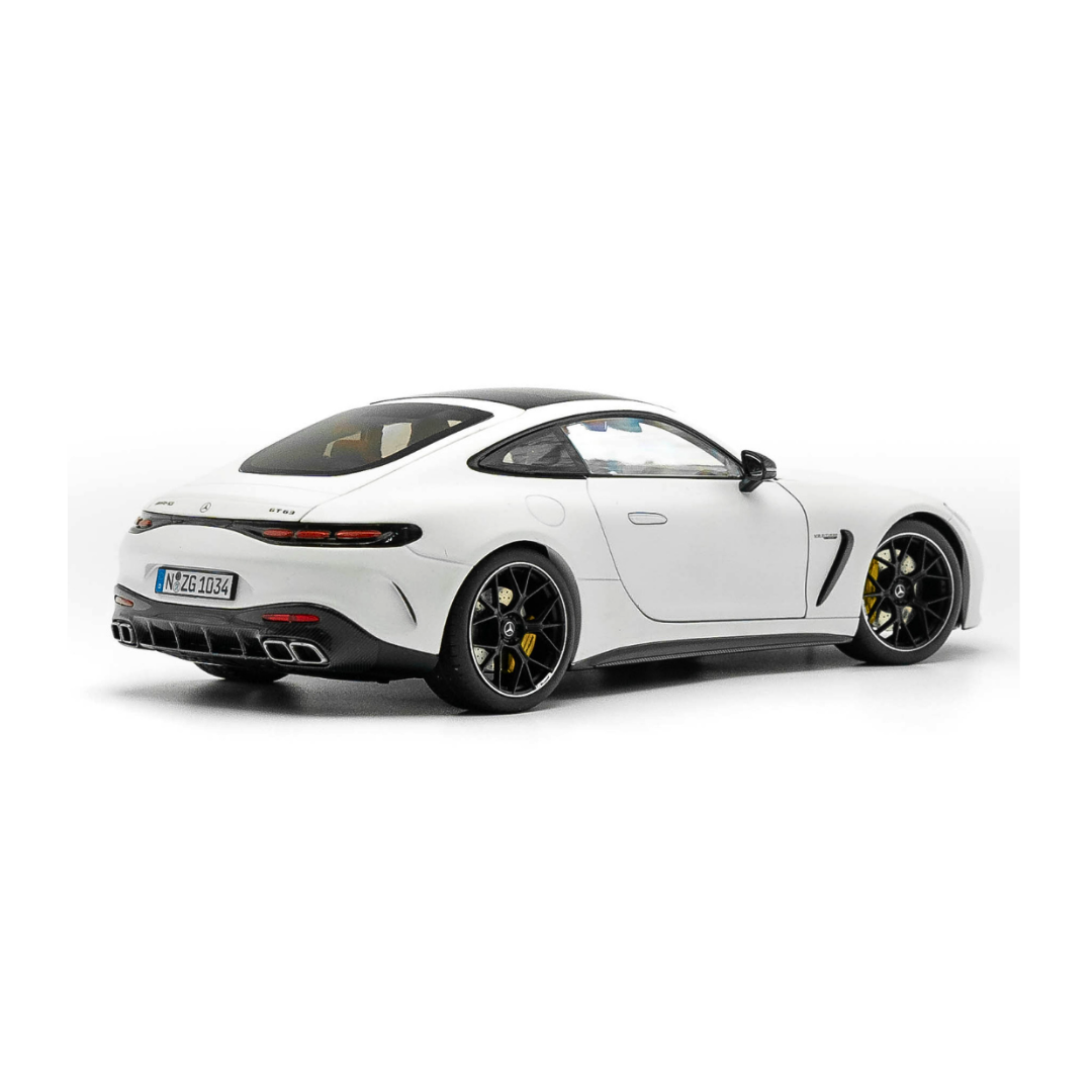 1/18 Mercedes Benz AMG GT63 Coupe