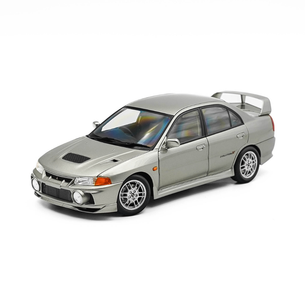 1/18 Mitsubishi Lancer Evolution IV