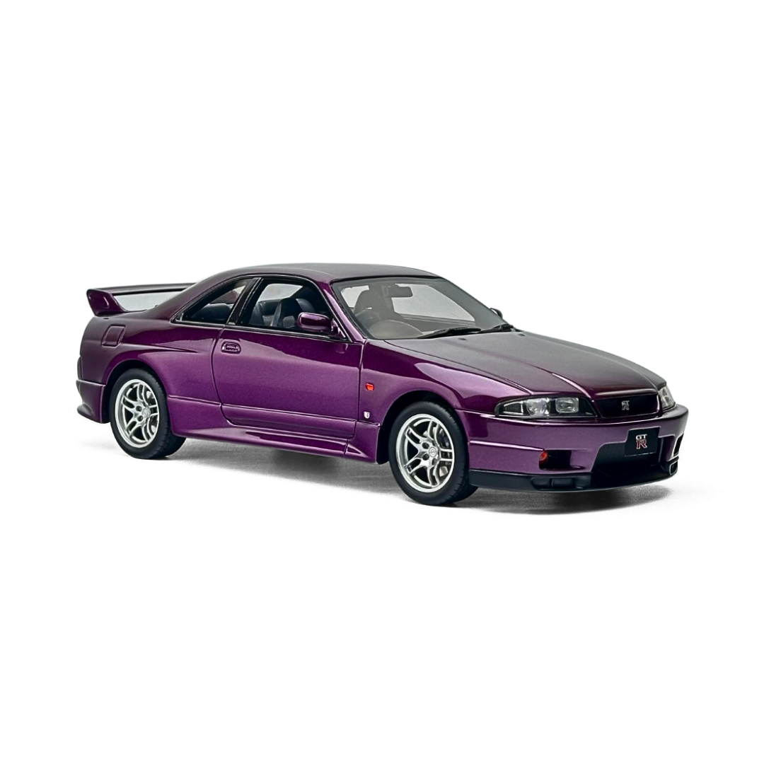 1/18 Nissan Skyline GT-R R33 V-Spec