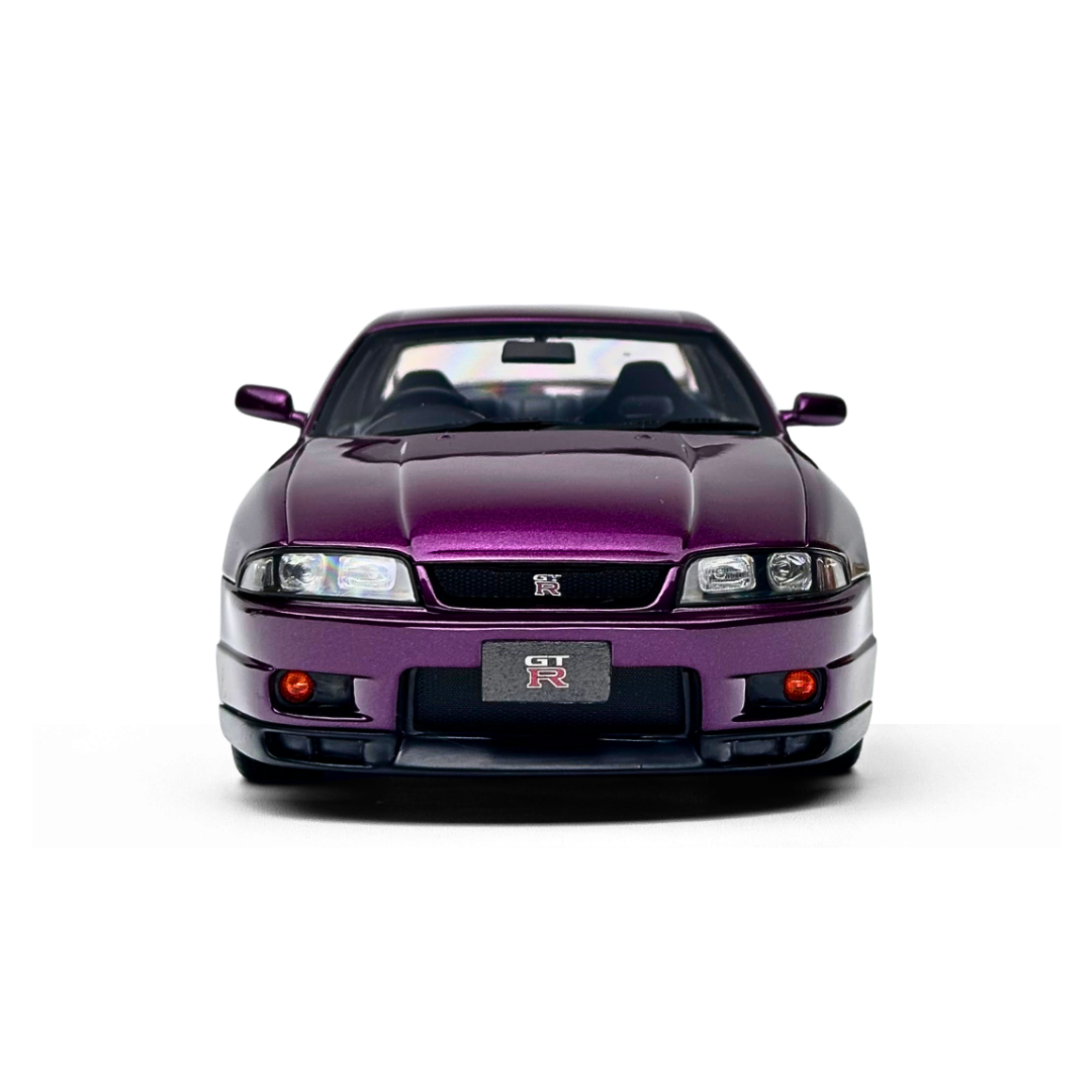 1/18 Nissan Skyline GT-R R33 V-Spec