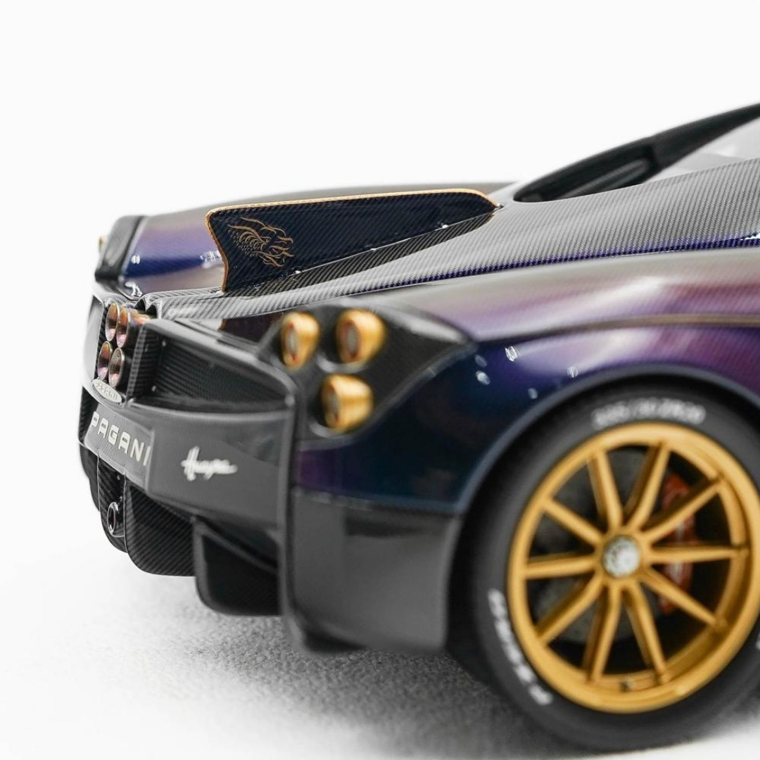 1/18 Pagani Huayra Dinastia