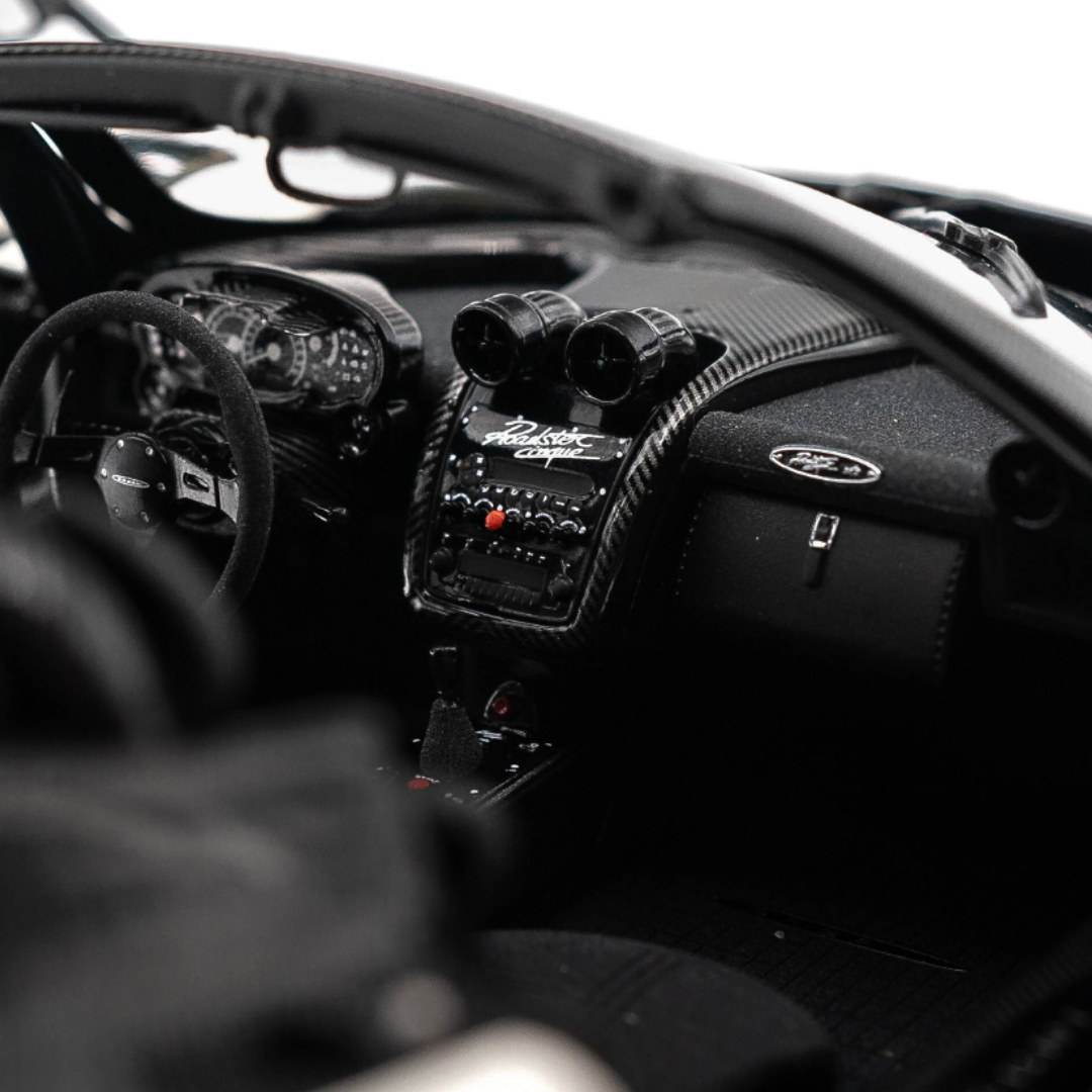 1/18 Pagani Zonda Cinque Roadster