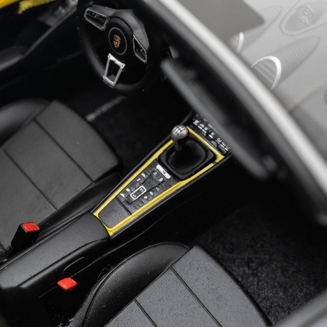 1/18 Porsche 718 Spyder