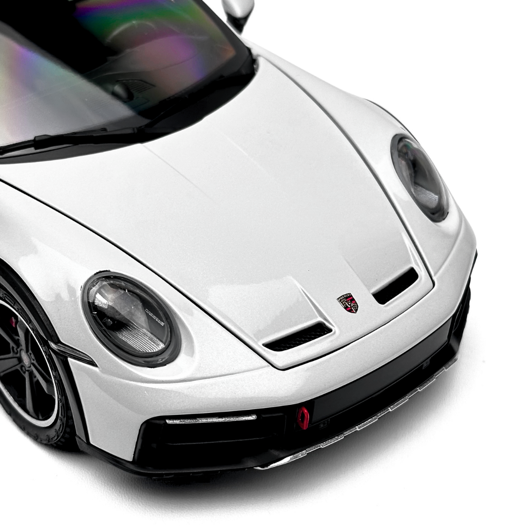 1/18 Porsche 911 Dakar 2022