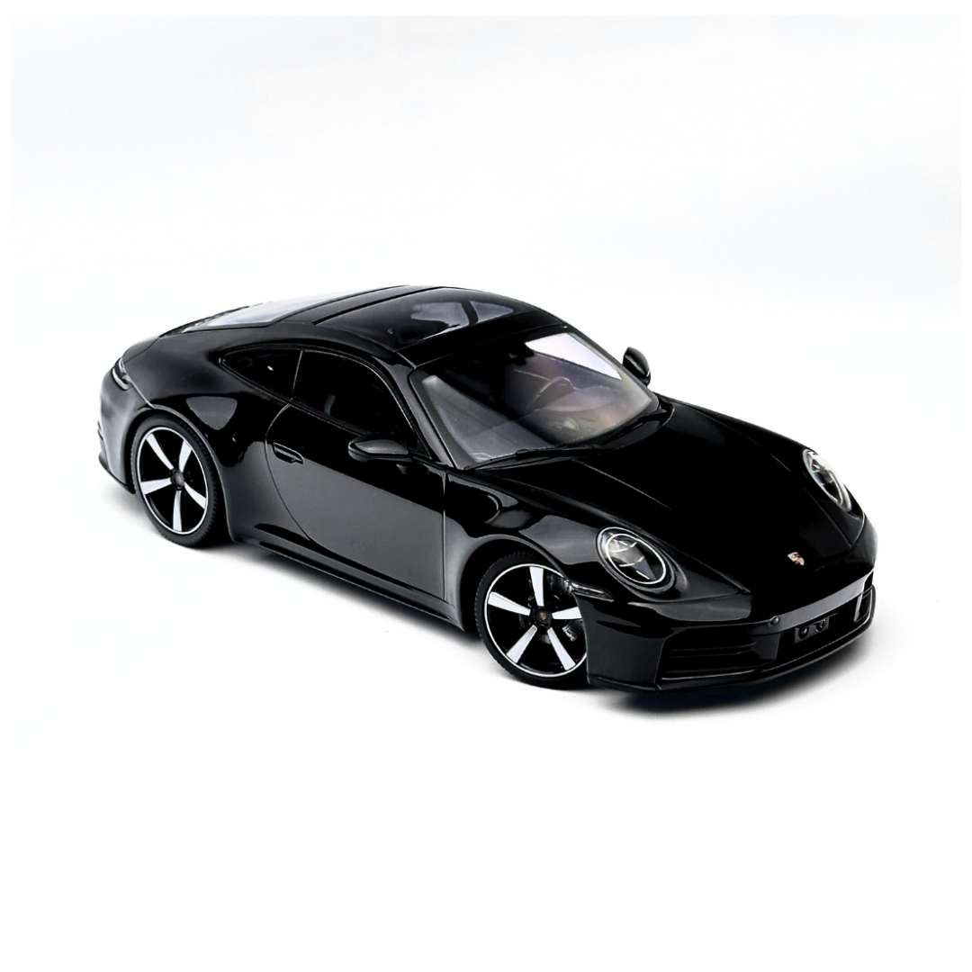 1/18 Porsche 911 Carrera 2024