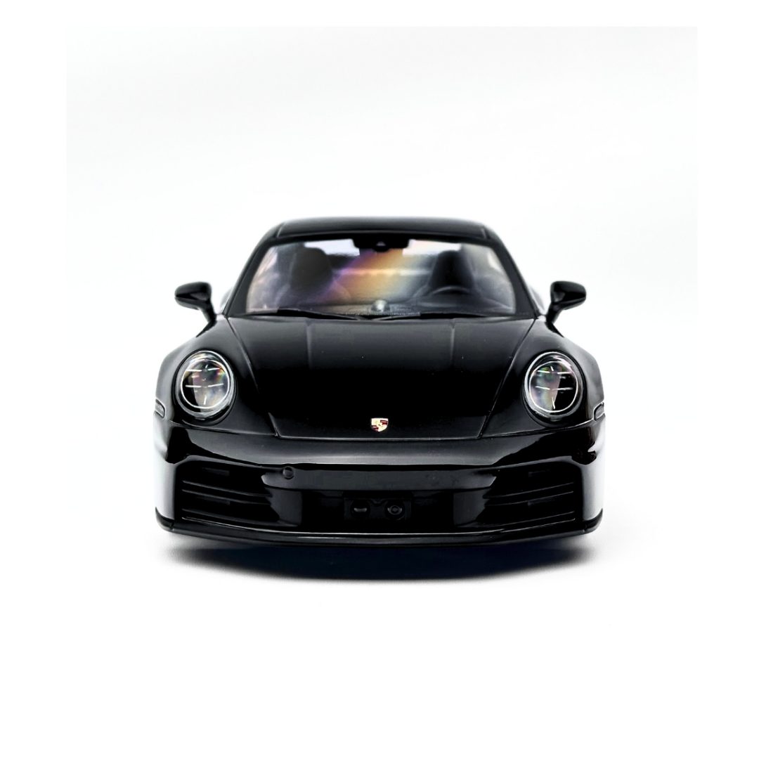 1/18 Porsche 911 Carrera 2024