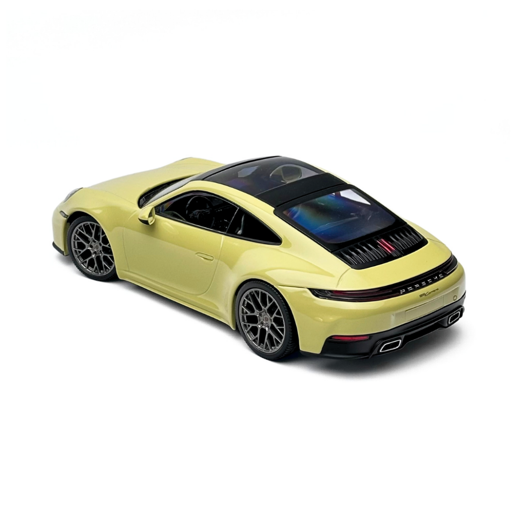 1/18 Porsche 911 Carrera 2024