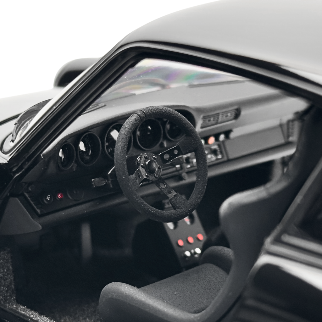 1/18 Porsche 911 (930) Turbo