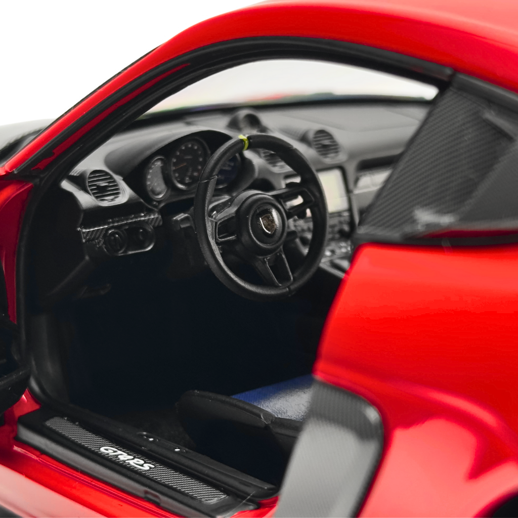 1/18 Porsche Cayman GT4 RS 2024