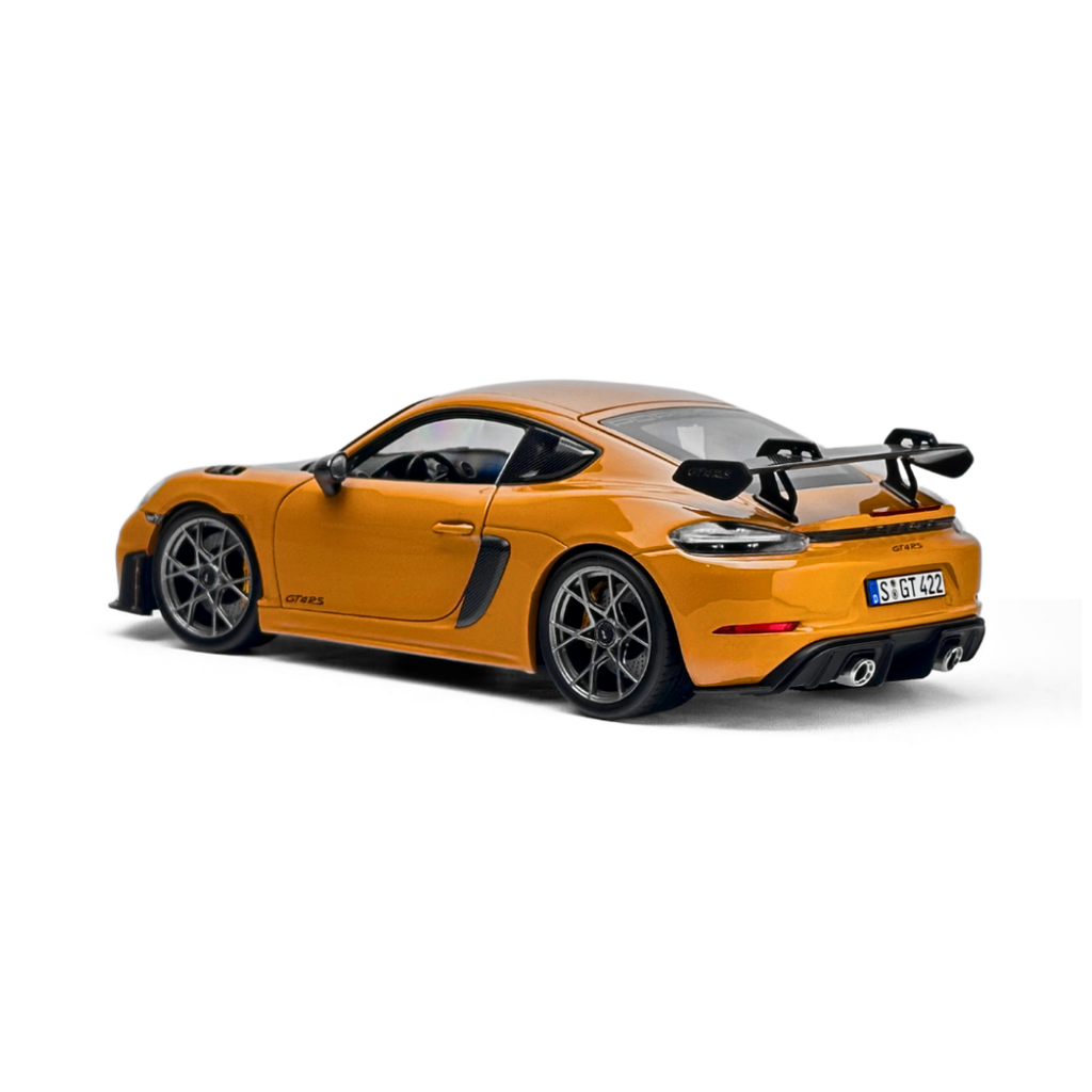 1/18 Porsche Cayman GT4 RS 2023