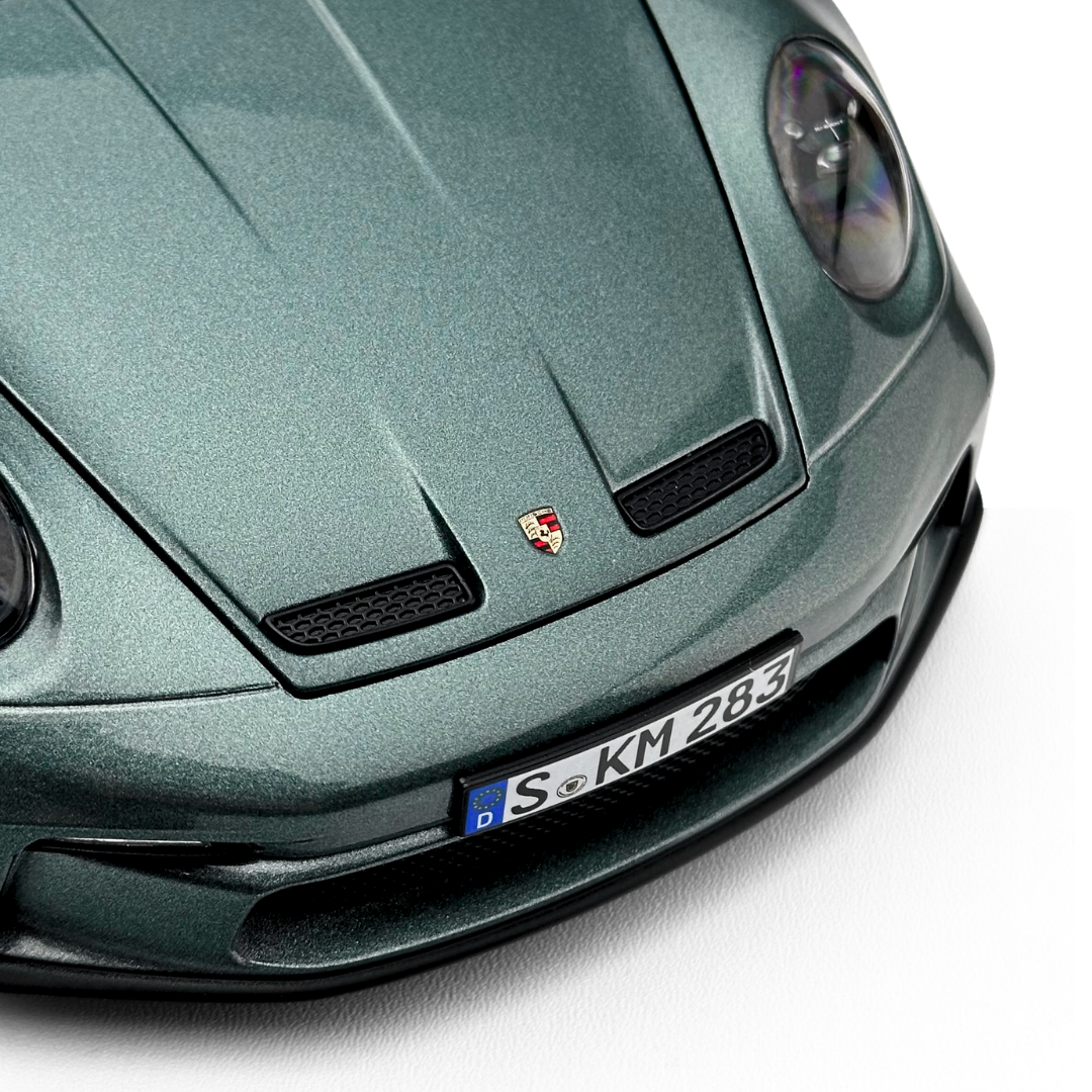 1/18 Porsche 911 GT3 Touring 2021