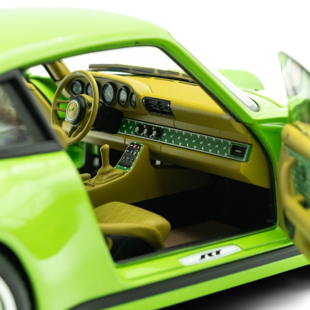 1/18 Porsche RUF