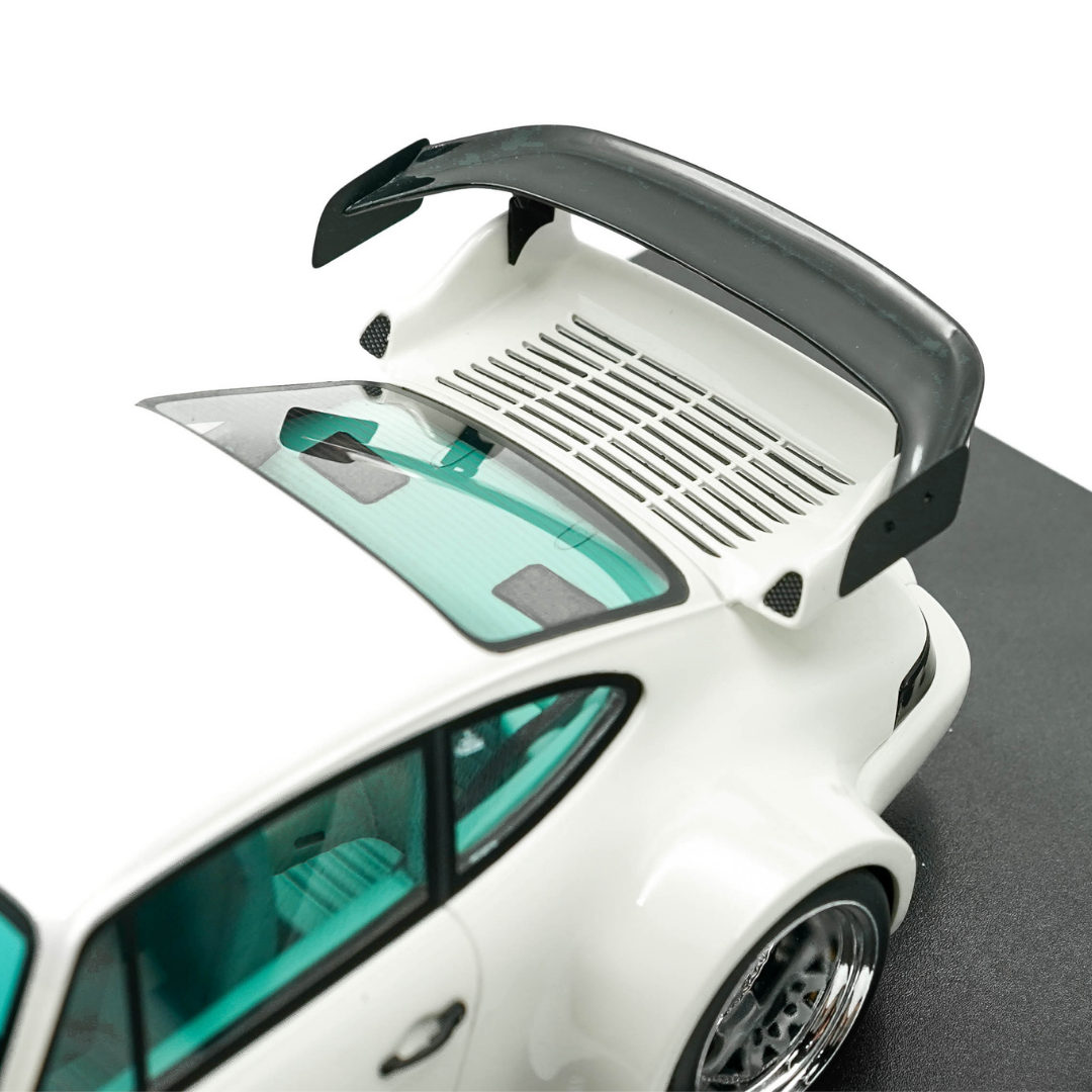 1/18 Porsche RWBA