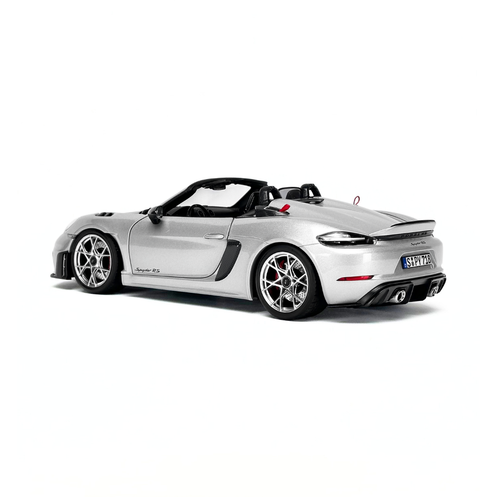1/18 Porsche 718 Spyder RS 2023