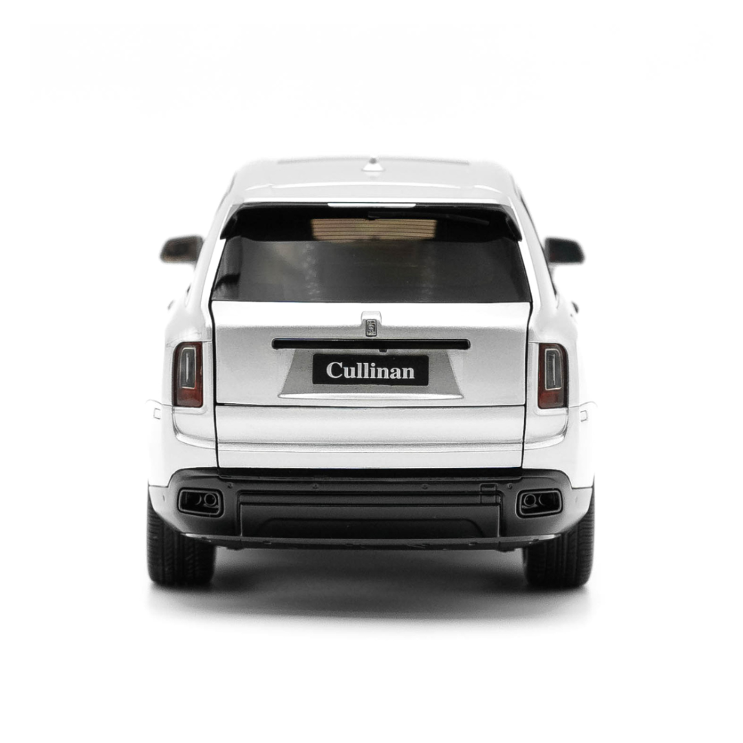 1/18 Rolls Royce Cullinan