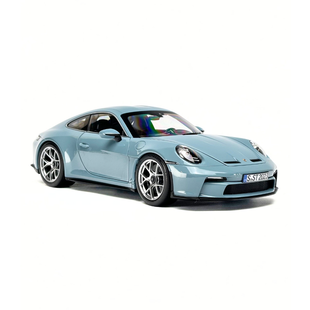 Porsche 911 S/T 2023