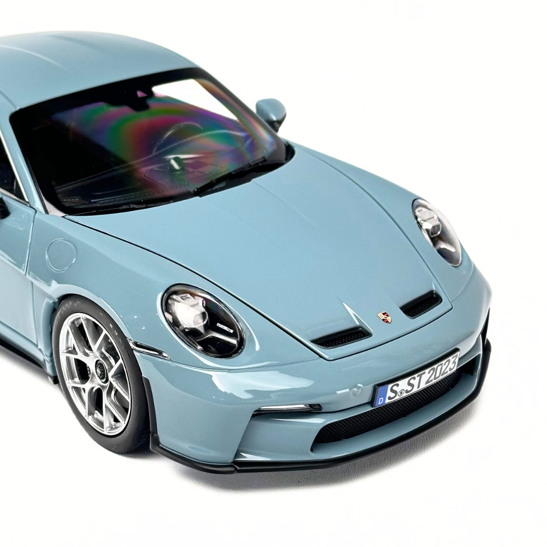Porsche 911 S/T 2023