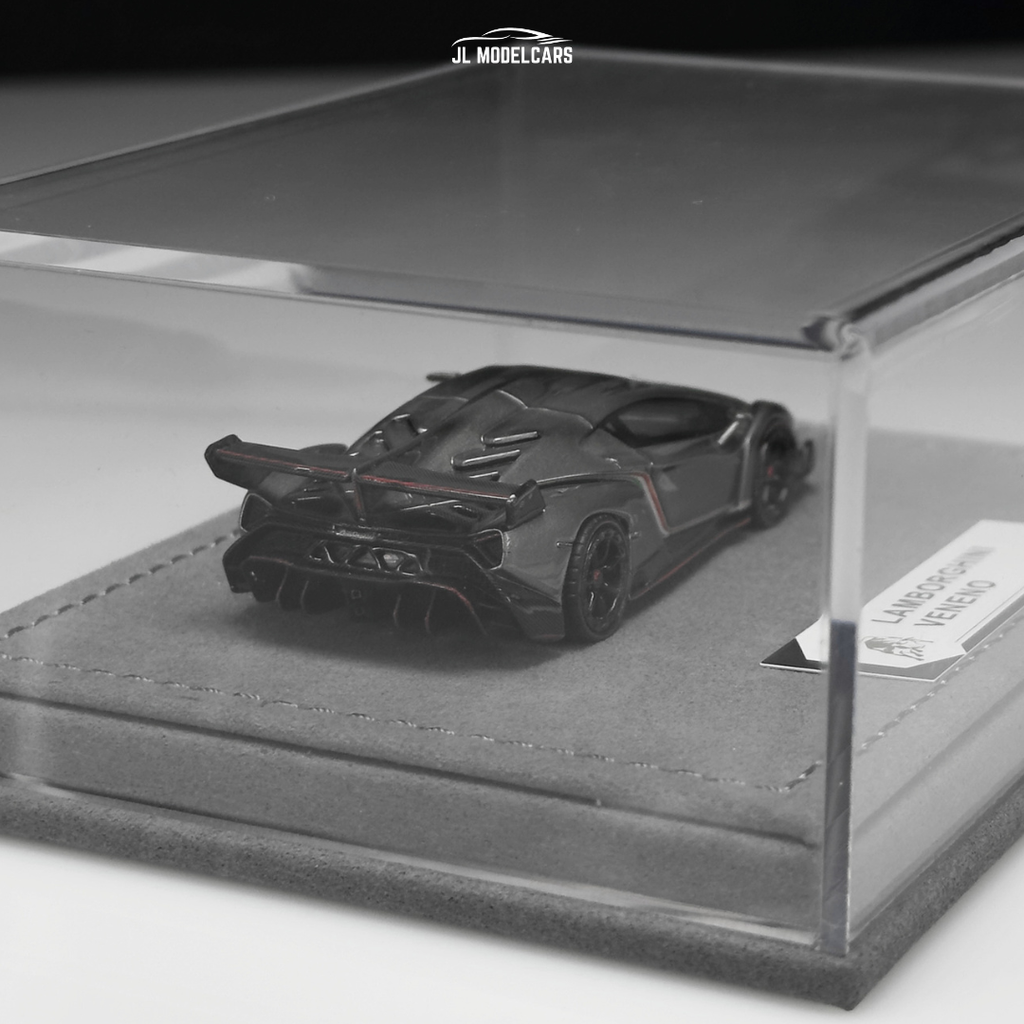 1/64 Lamborghini Veneno Limited Edition 103/149 pieces in Grigio Metalluro Red Stripes