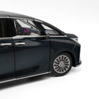 Lexus LM 500h Collectors Edition
