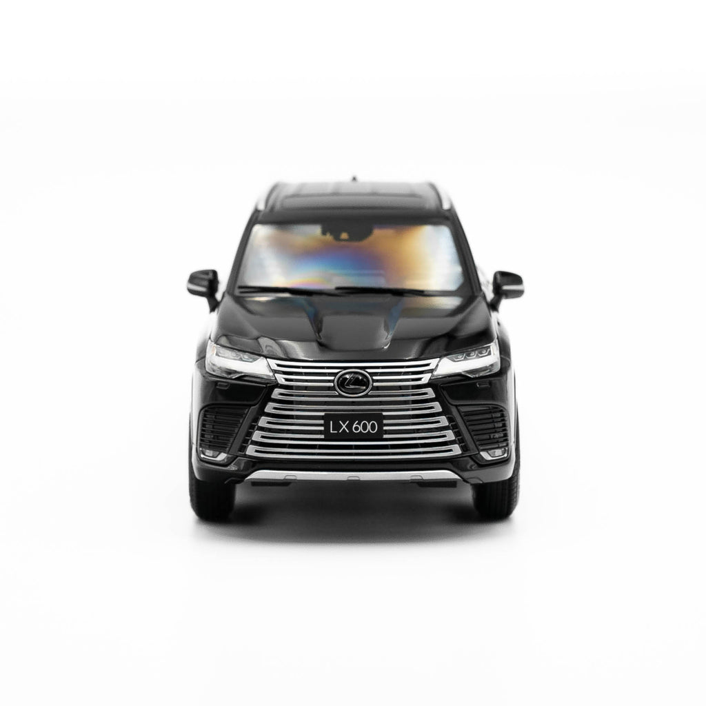Lexus LX600
