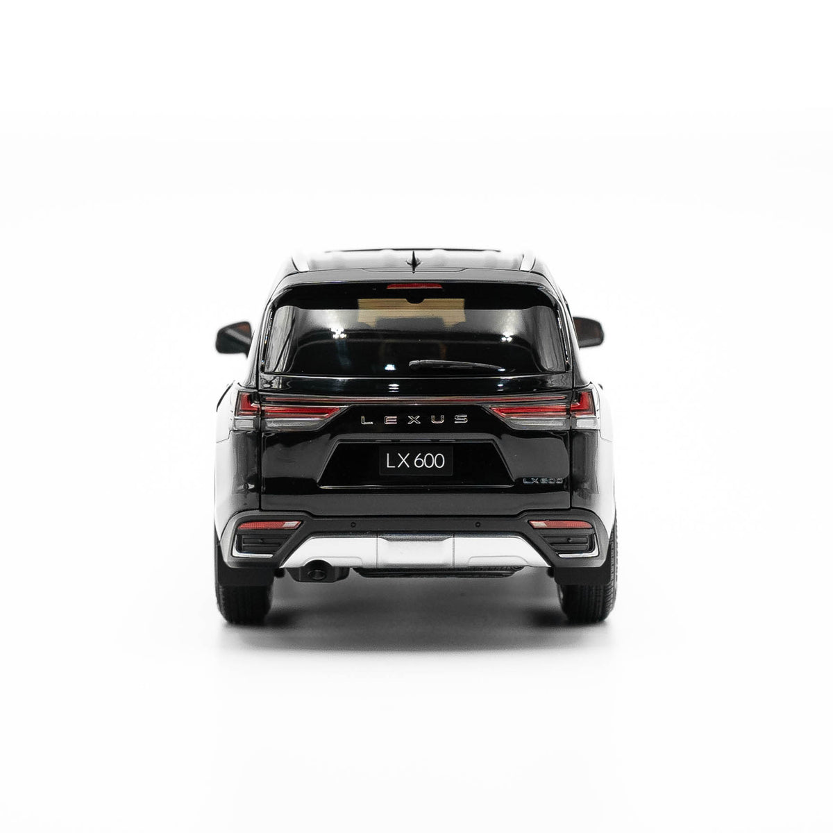 Lexus LX600
