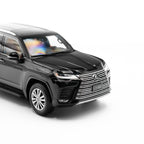 Lexus LX600