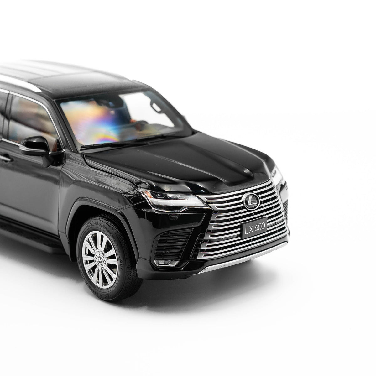 Lexus LX600