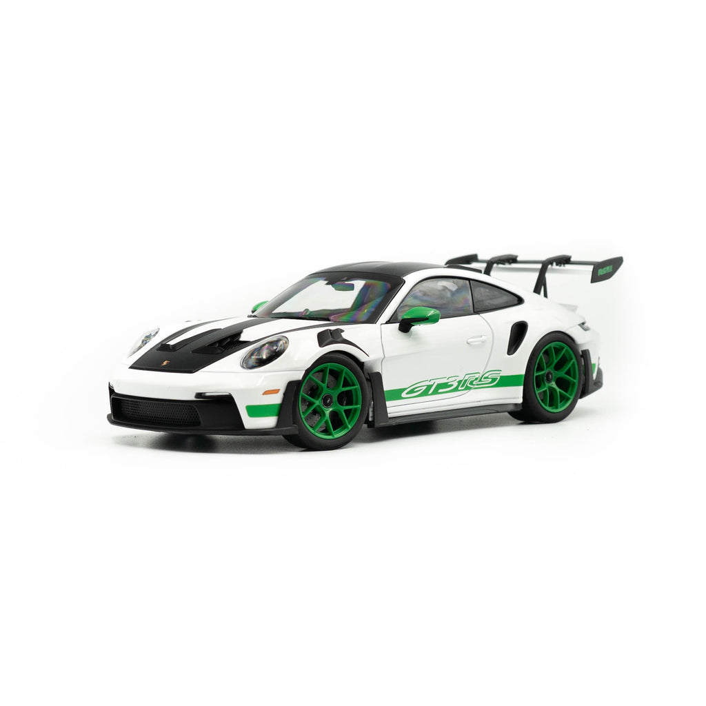 Porsche 911 GT RS 2022 Weissach Pack