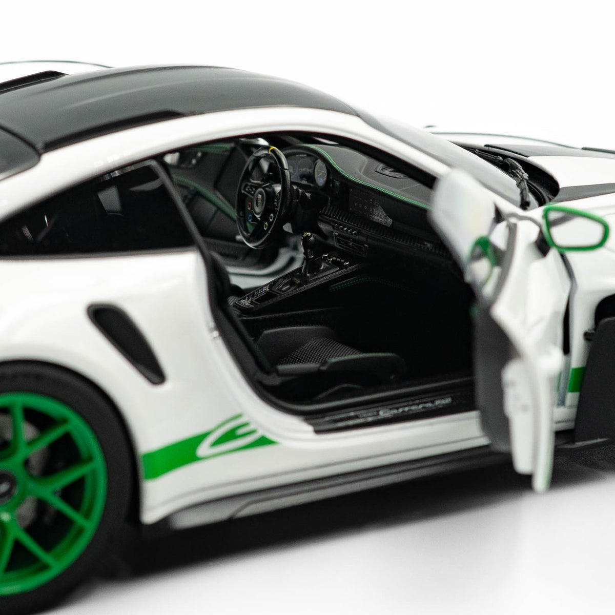 Porsche 911 GT RS 2022 Weissach Pack