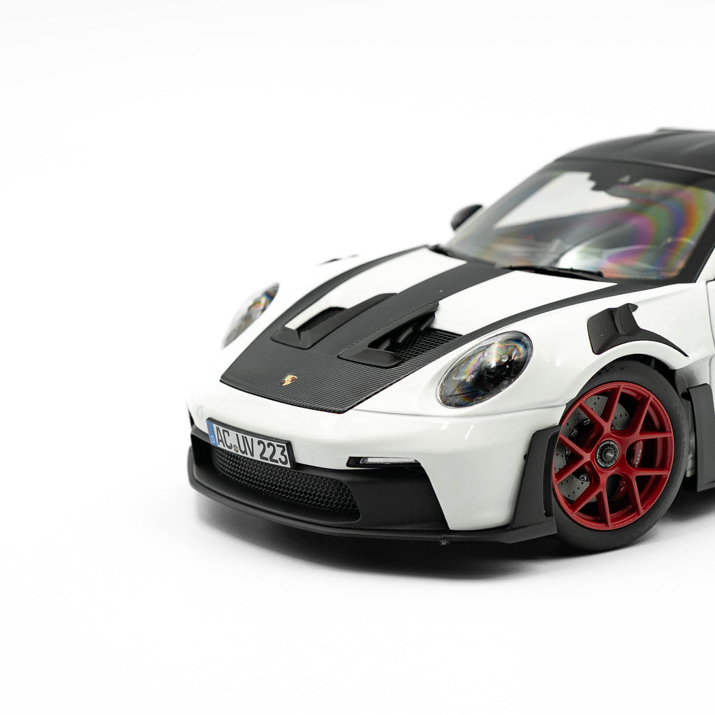 Porsche 911 GT RS 2022 Weissach Pack